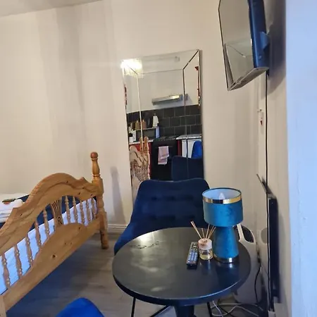 Apartment Ideal For Short - Cork